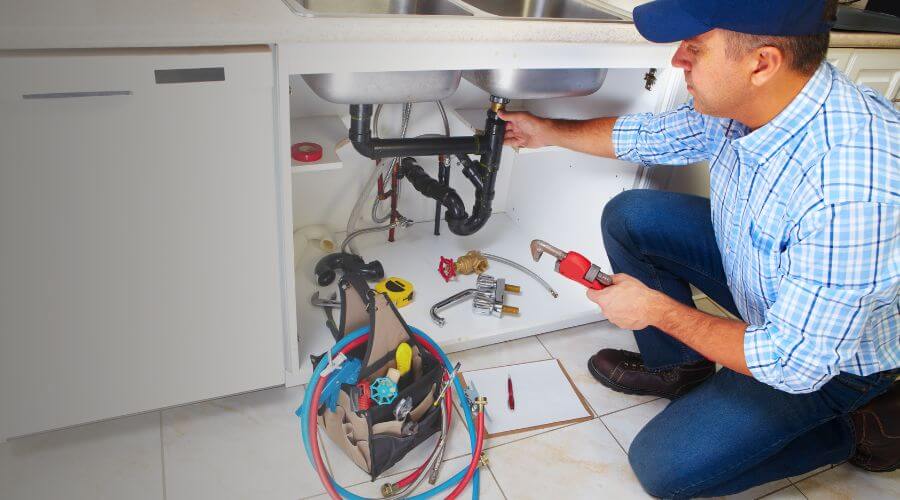Expert burst pipe repair services in Pittsford, MI